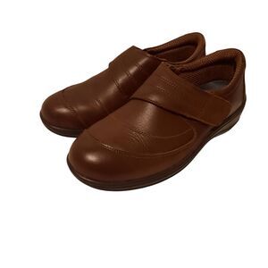 Orthofeet Women’s 7.5 Brown Leather Comfort Walking Shoes Hook & Loop Strap